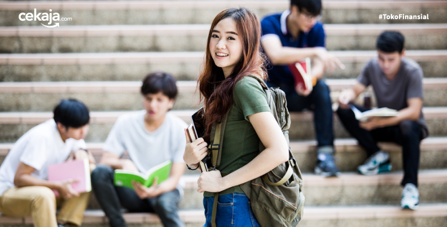 5 Biaya Ekstra Ini Sering Bikin Kantong Cekak Mahasiswa Tingkat Akhir