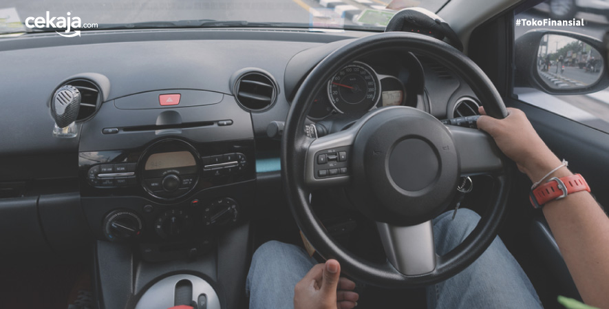 5 Hal Berdampak Buruk Tapi Sering Kamu Abaikan Saat Menyetir Mobil