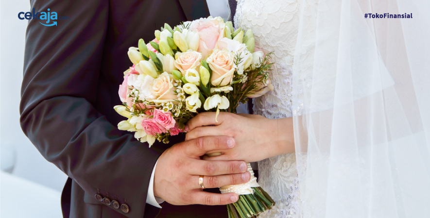 Meski Kaya, Selebriti Ini Pilih Pernikahan Sederhana