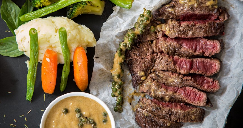 Steak - Tips Memasak Beragam Resep Daging Kurban yang Dijamin Enak