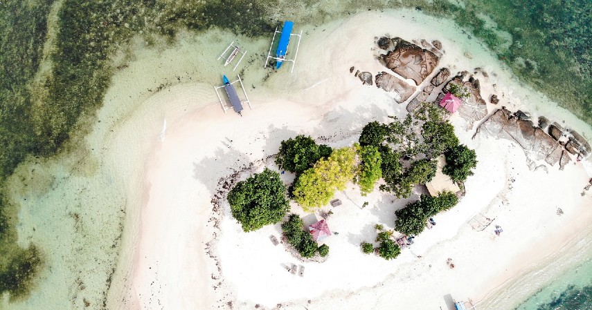 Pantai Gili Meno (Lombok) - Pantai Terbaik di Indonesia yang Cocok untuk Healing Time
