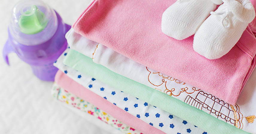 Pelengkap pakaian bayi - Persiapan Kelahiran Anak Pertama 20 Jenis Barang yang Perlu Dibeli