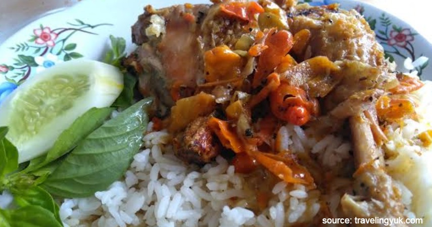 Ayam Pedas Rantinem Genteng - 5 Wisata Kuliner Enak dan Murah Kota Banyuwangi