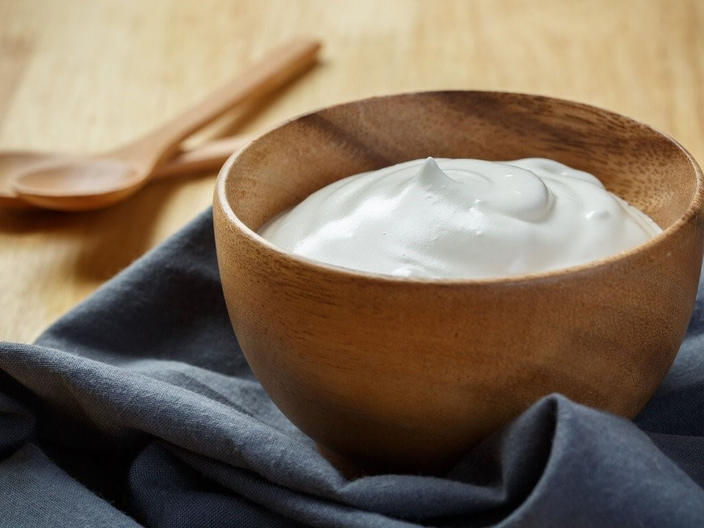 Plain yoghurt - Pengen Lebih Sehat di 2020 Konsumsi 10 Jenis Makanan Ini