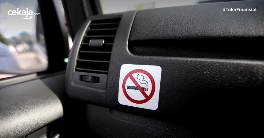 4 Cara Menghilangkan Bau Rokok dari Kabin Mobil Bekas
