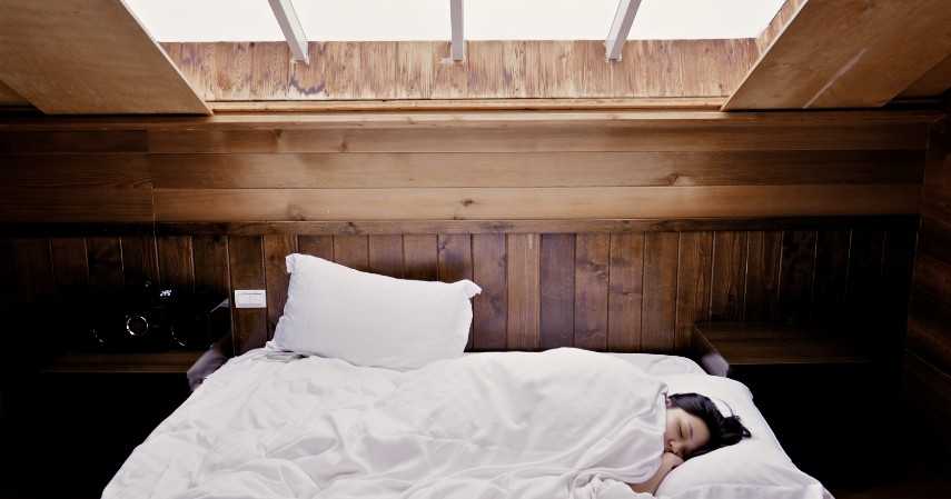 Tidur siang - Bikin Produktivitas Turun Ini 5 Penyebab Susah Tidur di Malam Hari