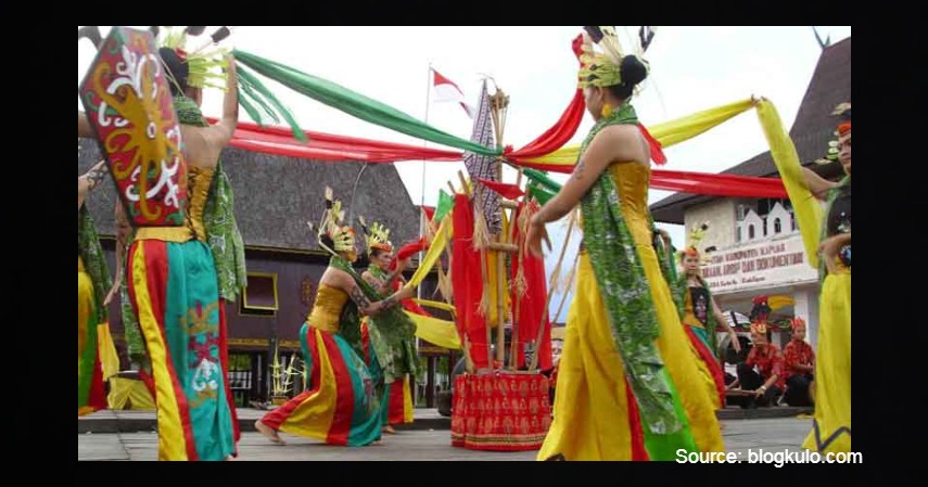 Tari Manasai - 12 Kesenian Tradisional Kalimantan Tengah Terlengkap