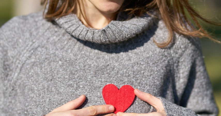 Memelihara kesehatan jantung - 10 Manfaat Beras Hitam untuk Tubuh dan Wajah