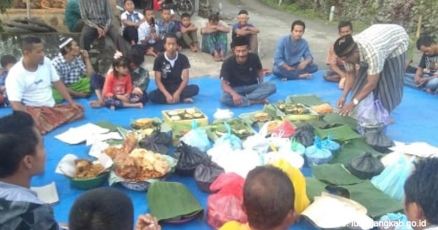 Pati - Barikan - 9 Tradisi Tahun Baru Islam di Indonesia Mulai dari yang Unik sampai Sakral