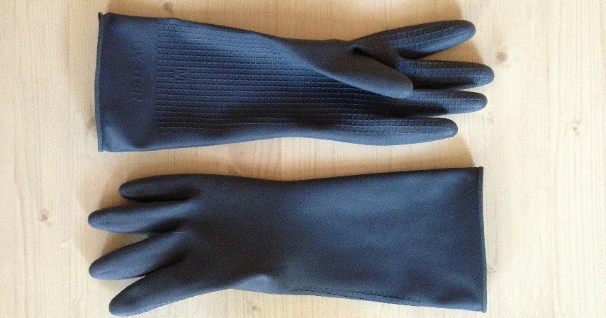 Sarung tangan - Cara Membuat Motif Tye Dye beserta Peluang Usaha