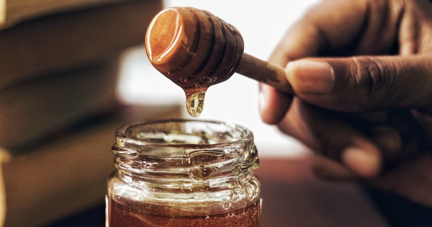 Perbedaan Clover Honey dengan Madu Biasa Beserta Manfaatnya - Tekstur Madu
