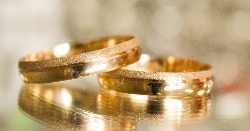 Emas Perhiasan - Jenis-jenis Emas untuk Investasi