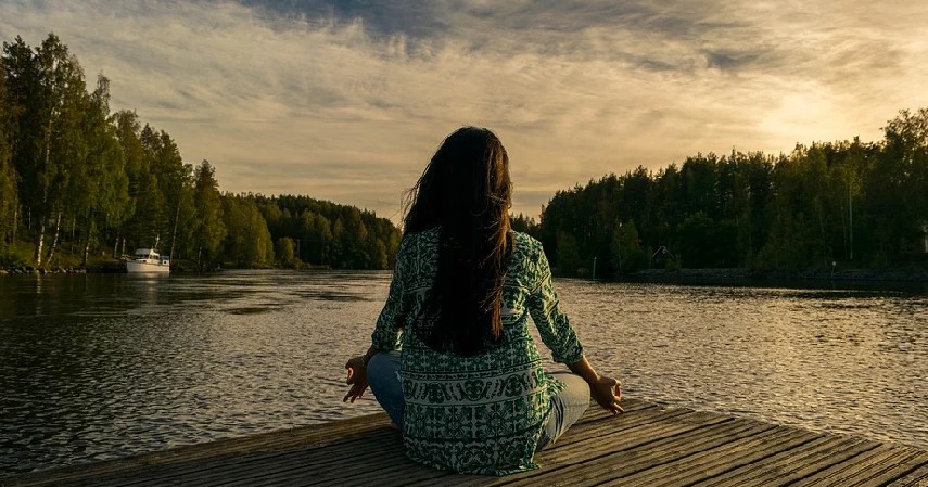 Meditasi - Cara Meningkatkan Hormon Dopamin