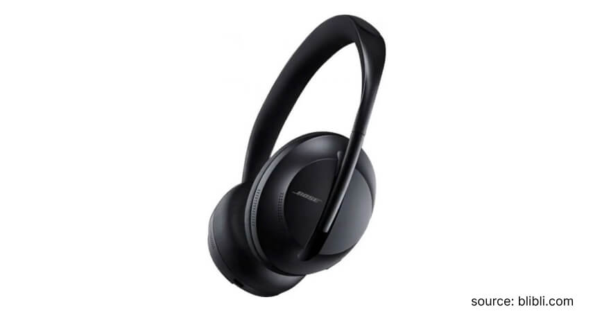 Bose Noise Canceling Headphones 700 - Rekomendasi Headphone Bluetooth Terbaik