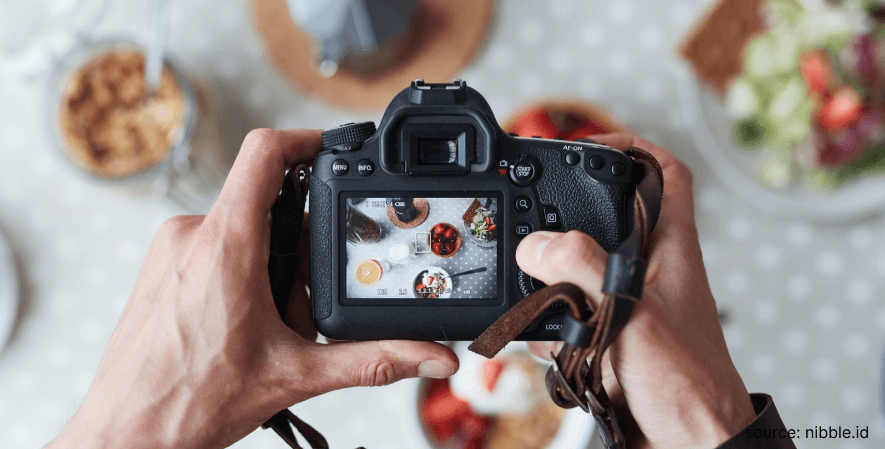 Fotografer makanan - Profesi di Dunia Kuliner yang Memiliki Gaji Tinggi