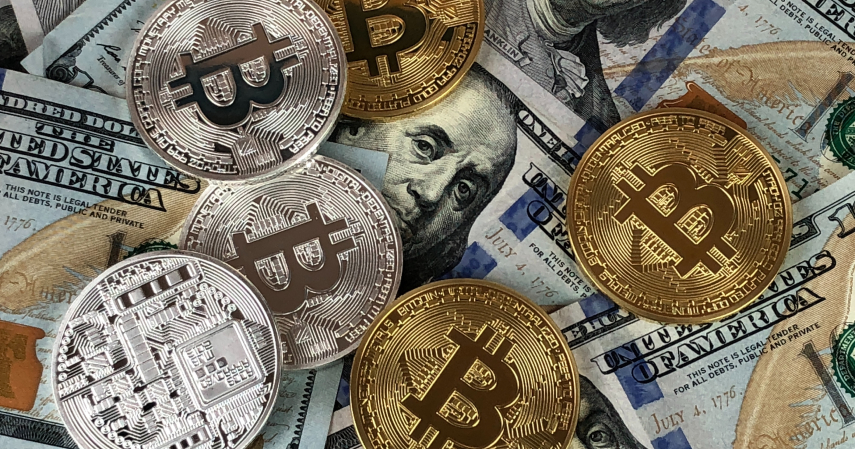 1. Bitcoin - Pilihan 5 Koin Kripto Yang Bagus Untuk Jangka Panjang, Sudah Tahu