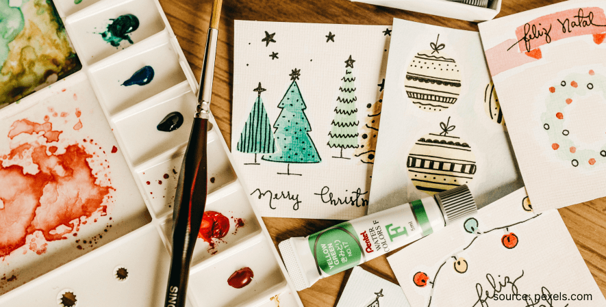 7. Desain dan Jual Kartu Natal - Ide Bisnis Natal