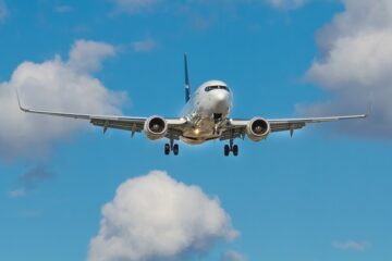 Syarat Naik Pesawat 2023 Untuk Penerbangan Domestik & Internasional