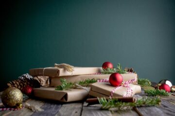 6 Tips Hemat Belanja Hadiah Natal dan Tahun Baru